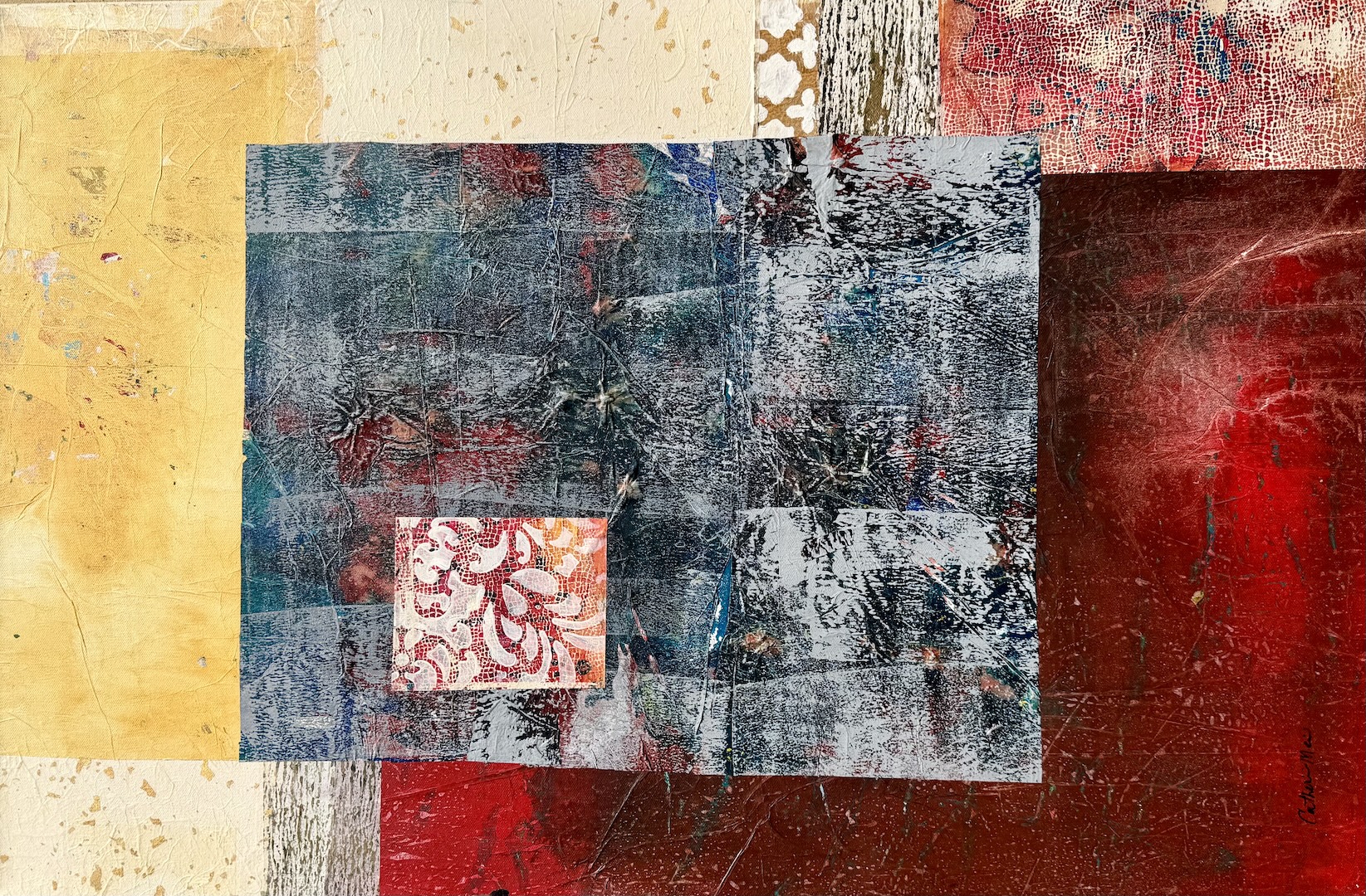 CMein-Grey-Red-Yellow